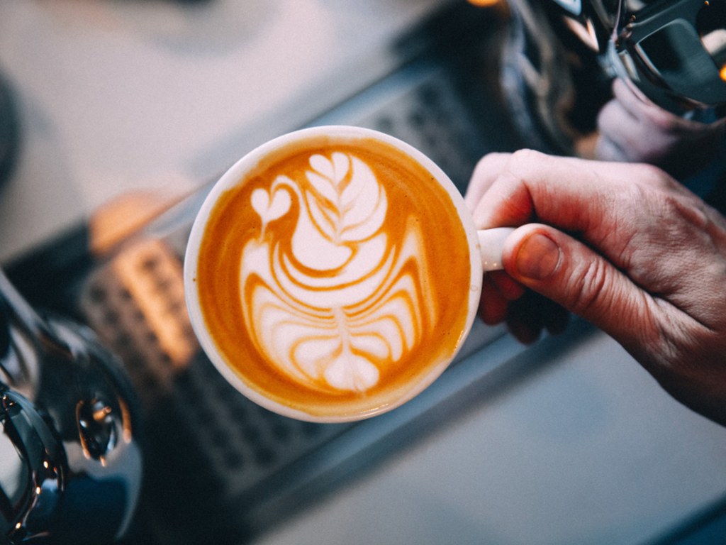 Extract Coffee Roasters coffee scene